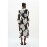 InWear Basiral kietaisumekko - musta kuvioitu - naisten juhlavaatteet - muoti - lifestyle - IHANA Store