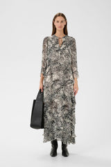 InWear Lyon mekko - musta valko kuvioitu - sifonkimekot - naisten vaatteet - muoti - pukeutuminen - lifestyle - IHANA Store - kotimainen verkkokauppa