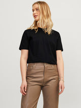 JJXX Anna t-paita - musta - o-aukko - naisten vaatteet - muoti - IHANA Store - lifestyle - verkkokauppa - vaateliike