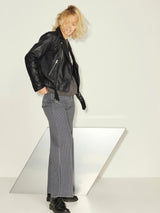 JJXX Calvin nahkatakki - musta - Nahkatakit - Naisten vaatteet - muoti - IHANA Store - lifestylemyymälä