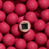 Lakrids by Bülow Crispy Raspberry - suklaakuorrutettu lakritsi - herkut - premium lakritsi - lahja - lifestylemyymälä - IHANA Store