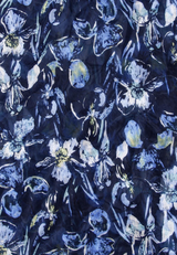 Lasessor Lilian silkkituubihuivi - sininen-kuvioitu - Silkkihuivi - Asusteet - IHANA Store - lifestylemyymälä - verkkokauppa