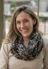 Lasessor Loreen silkkituubihuivi - harmaa - naisten asusteet - muoti - silkkihuivi - lifestyle - IHANA Store