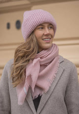 Lasessor Sienna villahuivi - roosa - naisten asusteet ja vaatteet - IHANA Store - lifestylemyymälä