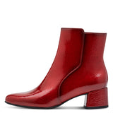 Marco Tozzi patenttiilkkurit - punainen - naisten kengät - nilkkurit - kenkämuoti - lifestylemyymälä - IHANA Store