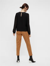 Object Mila pusero - musta - sifonkipaita - Yläosat - Naisten vaatteet - IHANA Store - lifestylemyymälä