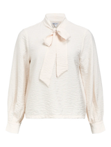 Object Jacira pusero - vaalea hiekka - naisten puserot - rusettiusero - muoti - lifestyle - IHANA Store