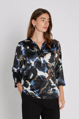 PBO Bali silkkipaita - kuvioitu - musta -sininen - yläosa - silkkipaidat - naisten vaatteet - IHANA Store - lifestylemyymälä