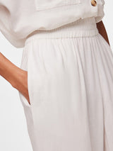 Pieces Pia culotteshousut - valkoinen- naisten vaatteet - kesähousut- IHANA Store - muoti - lifestyle