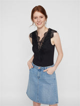Pieces Ilu toppi - musta - Alustopit - Naisten vaatteet - Muoti - IHANA Store - lifestylemyymälä