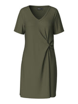 Pieces trikoomekko - vihreä - naisten vaatteet - IHANA Store - lifestyle - muoti