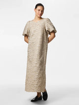 Pieces Gretchen mekko - shampanja - maksimekko - joustava - juhlamekot - lifestyle - IHANA Store - kotimainen verkkokauppa