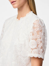 Pieces Olline t-paita - valkoinen - pitsipaita - naisten muoti - pukeutuminen - lifestyle - IHANA Store