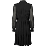 Rue de Femme Sigrida mekko - musta - sifonkimekko - juhlamekot - naisten muoti - lifestyle - IHANA Store