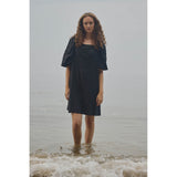 Rue de Femme Thessaly mekko - musta - muoti - naisten mekot arkeen ja juhlaan - pukeutuminen - lifestyle - IHANA Store