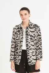 Rue de Femme Manu takki - camokuvioitu - musta - beige - naisten takit ja jakut - naisten vaatteet - IHANA Store - lifestylemyymälä - verkkokauppa