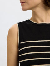 Selected Femme Esther toppi - musta raidallinen - muoti - naisten pukeutuminen - lifestylemyymälä - IHANA Store