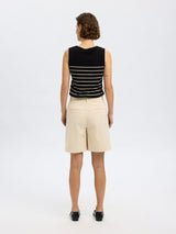 Selected Femme Esther toppi - musta raidallinen - muoti - naisten pukeutuminen - lifestylemyymälä - IHANA Store