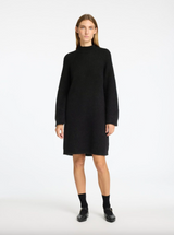 Selected Femme Lulu neulemekko - musta - naisten vaatteet - neulemekko- villamekko - IHANA Store