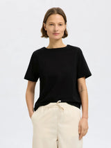 Selected Femme Assia t-paita - musta - naisten muoti - naisten t-paita - pukeutuminen - kesävaatteet - lifestyle - IHANA Store