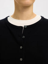 Selected Thea merinovillaneuletakki - musta - naisten neuleet - merinovillavaatteet - naisten muoti - pukeutuminen - lifestyle - IHANA Store