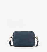 Treats Jasmin olkalaukku - nahkalaukku - sininen - naisten laukut - nahkalaukut - yliolan laukut - lifestyle - IHANA Store - kotimainen verkkokauppa