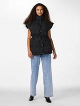 YAS Merla toppaliivi - musta- naisten vaatteet - toppaliivi - vanuliivi - ulkovaate - IHANA Store