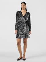 YAS Elle kietaisumekko - paljettimekko - juhlamekko - hopea - naisten vaatteet- muoti - lifestyle - IHANA Store