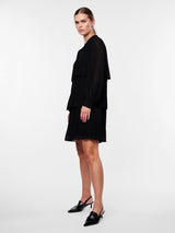 YAS Kalaya mekko - musta - pliseemekko - naisten muoti - IHANA Store - lifestyle