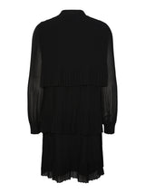 YAS Kalaya mekko - musta - pliseemekko - naisten muoti - IHANA Store - lifestyle