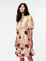 YAS Flowerings mekko - monivärinen - naisten juhlamekot - muoti - pukeutuminen - lifestylemyymälä- IHANA Store