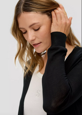 s.Oliver neuletakki - musta - lyhyt neuletakki - naisten vaatteet - IHANA Store - lifestylemyymälä - kotimainen verkkokauppa