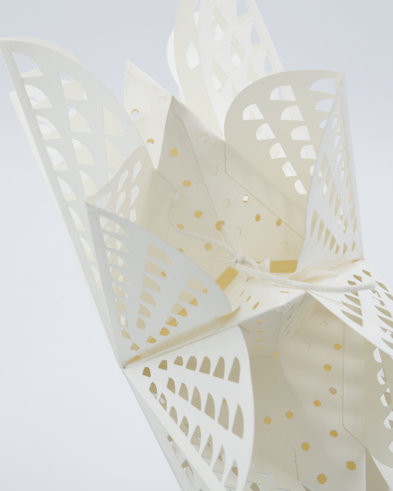 House Doctor paperitähti pieni - valkoinen - kodin sisustus - koristeet - joulu - valaistus - lifestyle - IHANA Store