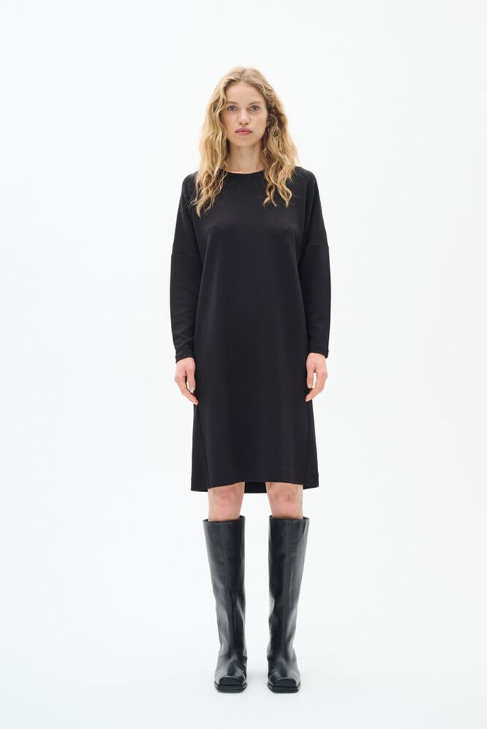 InWear Annie collegemekko - musta - trikoomekot - naisten mekot - muoti -lifestyle - IHANA Store