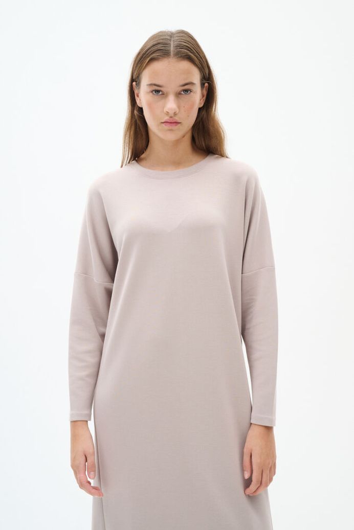 InWear Annie collegemekko - beige - trikoomekot - naisten mekot - muoti -lifestyle - IHANA Store