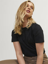 JJXX Anna t-paita - musta - o-aukko - naisten vaatteet - muoti - IHANA Store - lifestyle - verkkokauppa - vaateliike