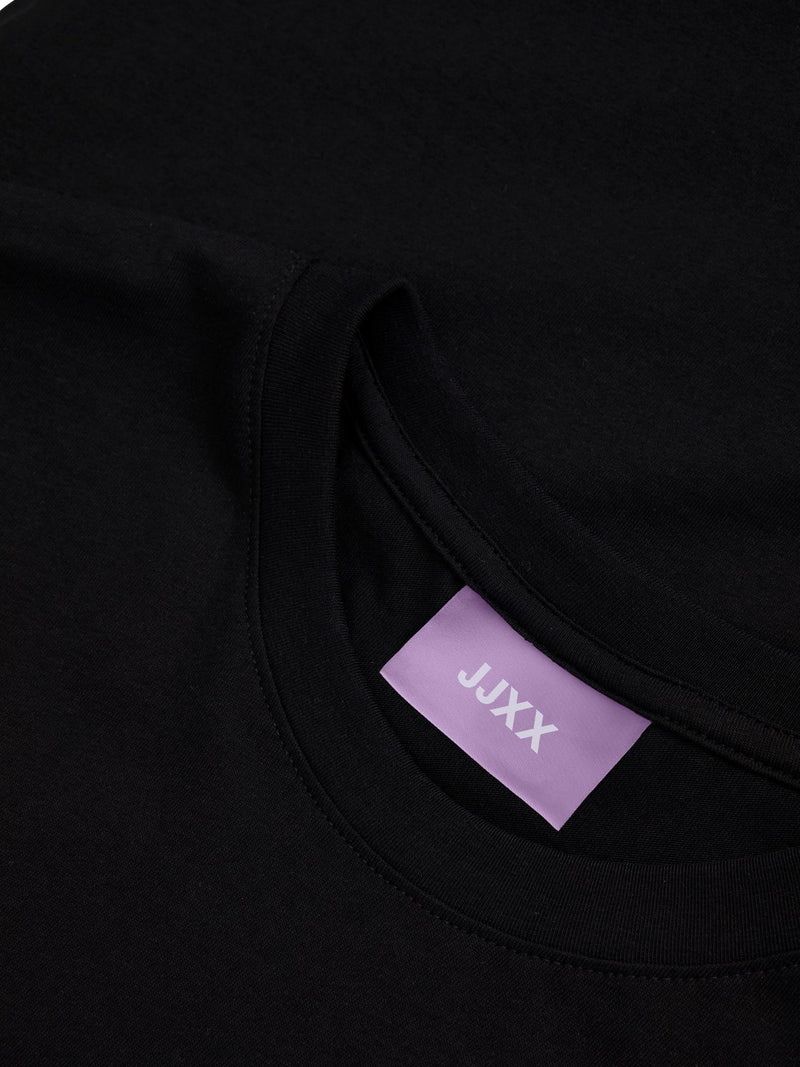 JJXX Anna t-paita - musta - o-aukko - naisten vaatteet - muoti - IHANA Store - lifestyle - verkkokauppa - vaateliike