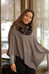 Lasessor Juolas poncho - nutria - ponchot ja viitat - muoti - lifestyle - IHANA Store