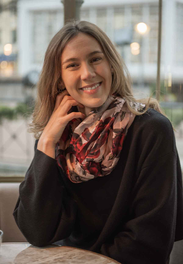 Lasessor Hanae silkkituubihuivi - roosa - naisten asusteet - muoti - silkkihuivi - lifestyle - IHANA Store