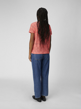 Object Feodora t-paita - persikka - pitsipaita - v-aukkoinen - yläosat - naisten vaatteet - IHANA Store - lifestylemyymälä - verkkokauppa