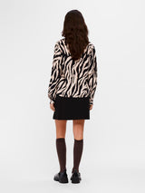 Object Jacira pusero - kuvioitu - musta - beige - v-aukkoinen - viskoosipusero - naisten vaatteet - IHANA Store - lifestylemyymälä - verkkokauppa