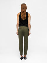 Object Lisa Slim housut - vihreä - vajaamittaiset housut - alaosat - IHANA Store - lifestylemyymälä