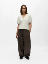 Object Andrea t-paita - valkoinen - v-aukkoinen t-paita - naisten paidat ja puserot - arkivaate - pukeutuminen - lifestyle - IHANA Store