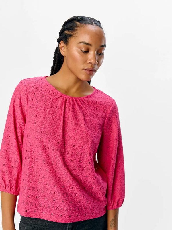 Object Laila pusero - pinkki - pitsipaita - 3/4 hiha - naisten vaatteet - IHANA Store - lifestylemyymälä