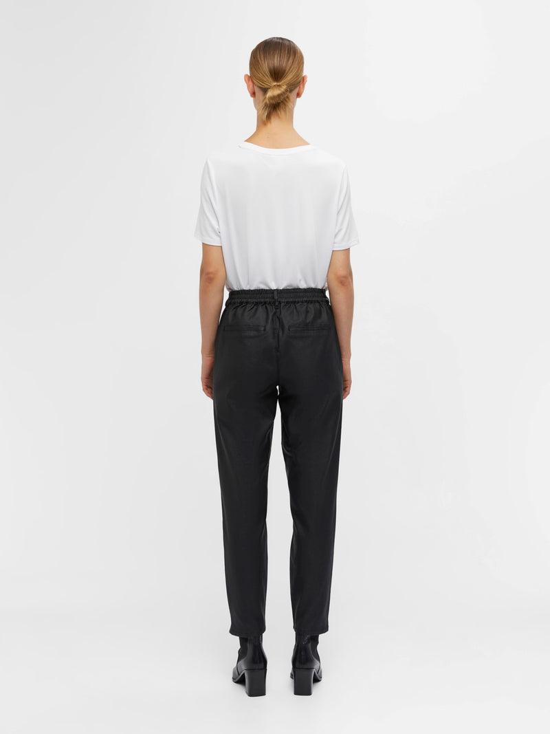 Object Lisa Belle housut - musta - alaosat - coutaut housut - pinnoiteut housut - naisten  vaatteet - IHANA Store - lifestylemyymälä