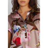 PBO Blaine silkkipaita  - taupe - kukkakuvioitu - naisten silkkipaidat - silkkivaatteet - muoti - lifestyle - IHANA Store - kotimainen verkkokauppa