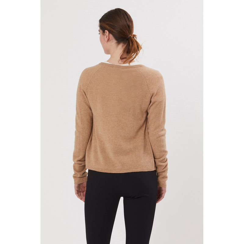 PBO Nolana neuletakki - kameli - kasmir - naisten neuletakit - ylellinen neuletakki - lifestyle - IHANA Store