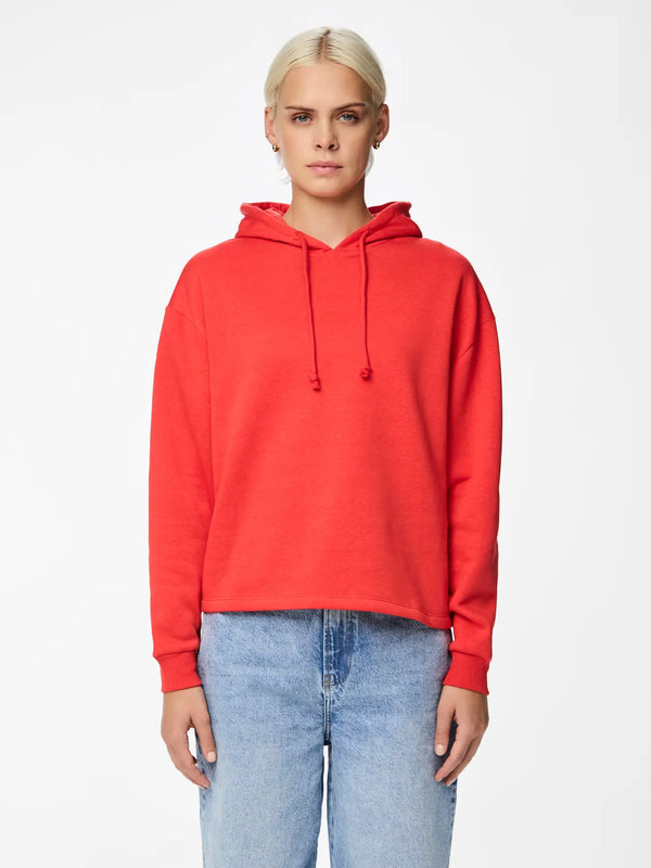 Pieces Chilli collegehuppari - punainen - naisten muoti - colleget - lifestyle - IHANA Store