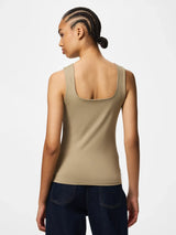 Pieces Lula tanktoppi - beige - alustoppi - käännettävä alustoppi - naisten vaatteet - muoti - lifestyle - IHANA Store - kotimainen verkkokauppa