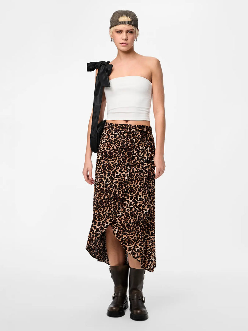 Pieces Tala kietaisuhame - leokuvioitu - naisten muoti - hameet - pukeutuminen - lifestyle - IHANA Store